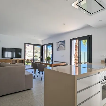 Panoramic Pool & Mountains House *