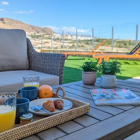 Panoramic Pool & Mountains House Apartment *
